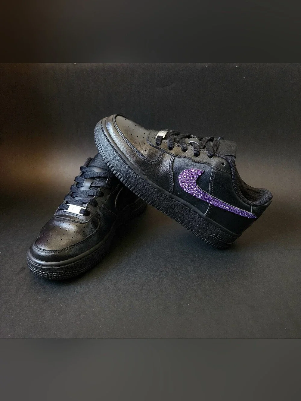 NIKE AIR FORCE 1 BLACK " SWAROVSKICUSTOMIZED " WOMEN US SIZE 6 GREAT COND - Picture 3 of 10